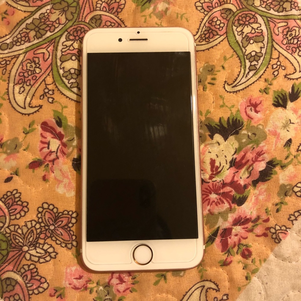 IPhone 6s (Rose Gold)
